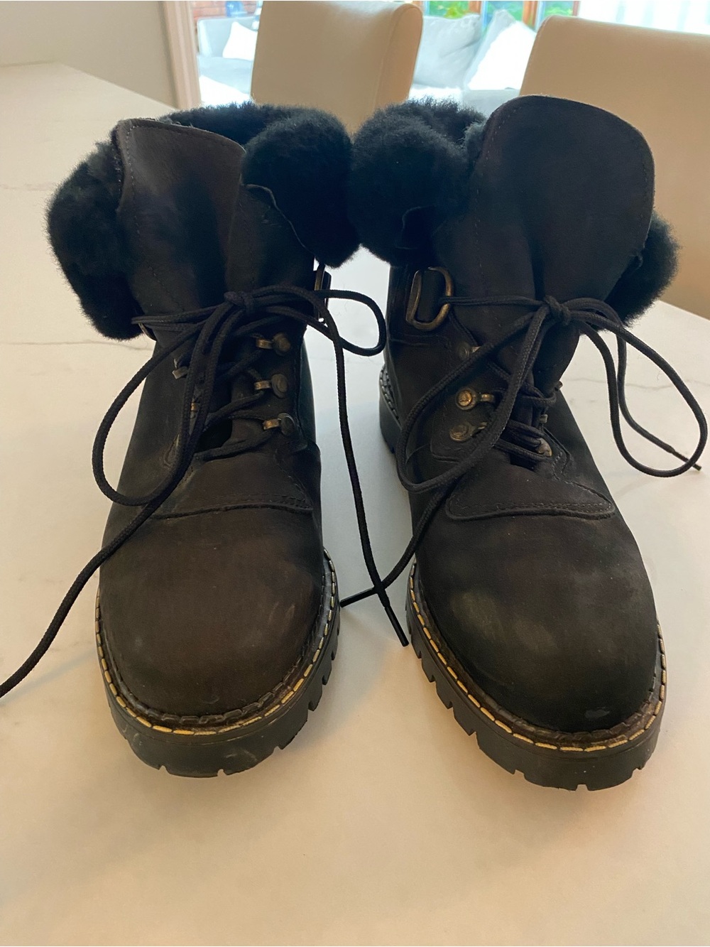 Sorel Women’s Mont Blanc Size 8 Black Suede Lace Up Winter Boots Y2K Moto Canada